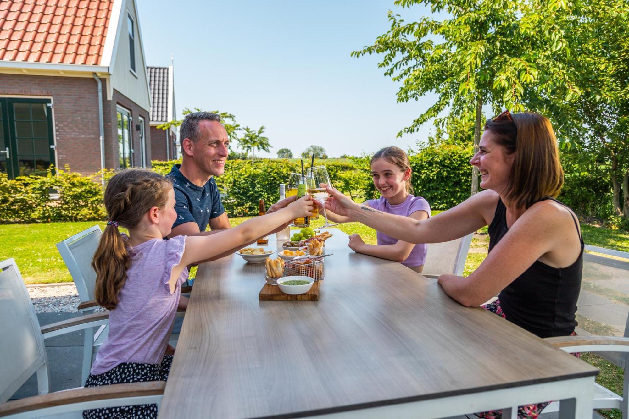 Europarcs Poort Van Amsterdam Uitdam Ngoại thất bức ảnh